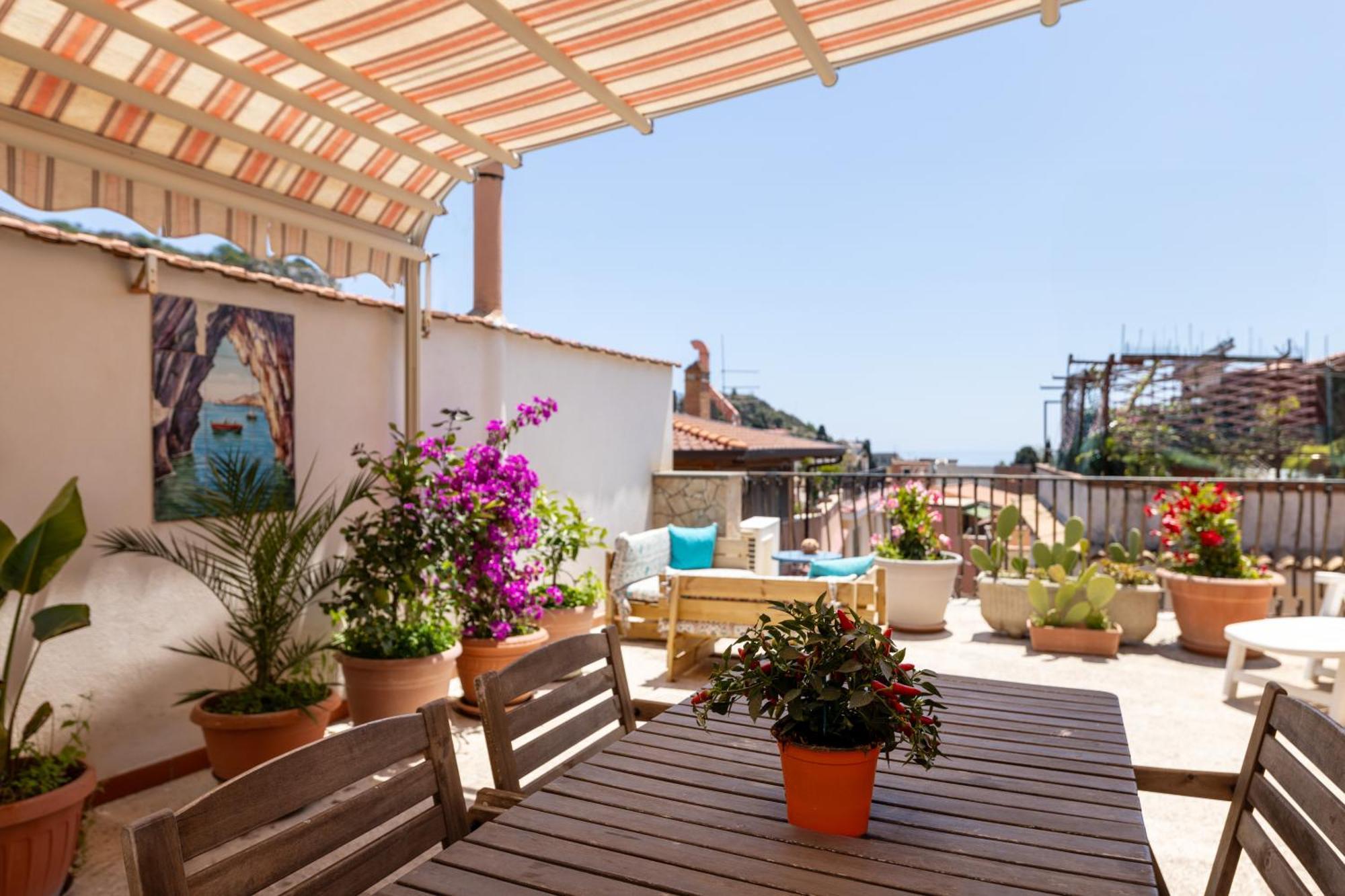 Ferienwohnung Medusa Exclusive Rooftop Taormina Exterior foto